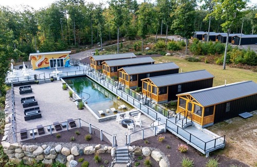 North Sebago Cottage | Couples Cottage Limit 4 1 Bedroom Cottage