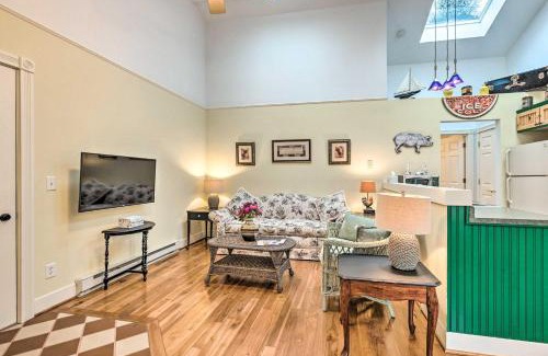 Frankfort Apartment | Cozy Couples Retreat Near Lakes, Trails & Downtown
