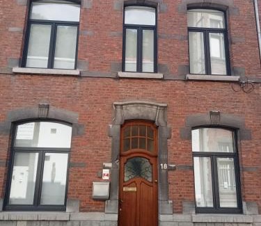 Dinant Bed & Breakfast | Family-Friendly Couque cuivrée II with Guest Rating 9.2