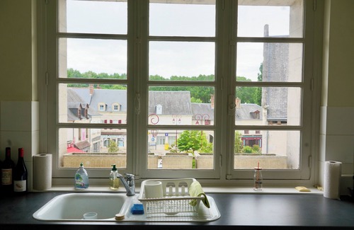 Cour-Cheverny Apartment | Discover Cour-cheverny Cœur de Village with Spa and Hot Tub