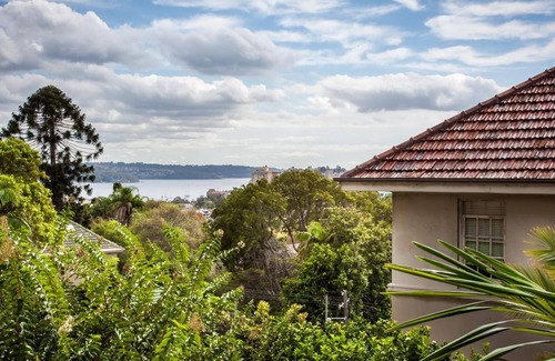 Woollahra Apartment | Courallie: A Beautiful Apartment with Harbour Views