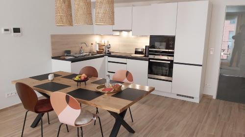 Louvain-la-Neuve Apartment | Top-Rated Family-Friendly Stay at Courbevoie Lodge
