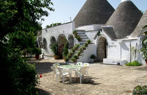 Selva di Fasano Apartment | Relaxing Oceanfront Retreat at Court of Queen Trulli
