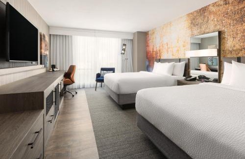 Waller Creek District Hotel | Discover Courtyard Austin Downtown/Convention Center Stay