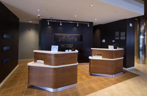 Bay City Hotel | Relax at Courtyard Bay City with Ocean View & Pool Access