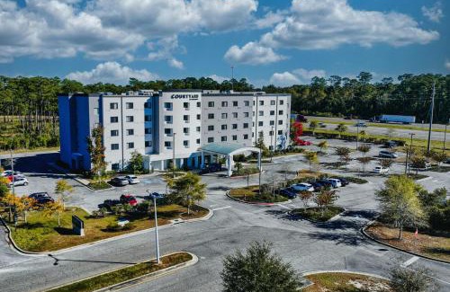 D'Iberville Hotel | Top-Rated Oceanfront Stay at Courtyard Biloxi North/D'Iberville