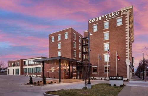 Cape Girardeau Hotel | Discover Courtyard by Marriott Cape Girardeau Downtown