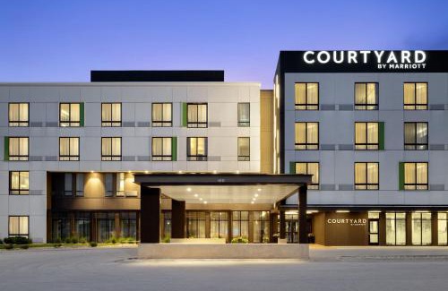 Council Bluffs Hotel | Discover Comfort at Courtyard by Marriott Omaha East