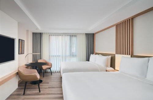 North Pattaya Hotel | Oceanfront Getaway at Courtyard by Marriott North Pattaya