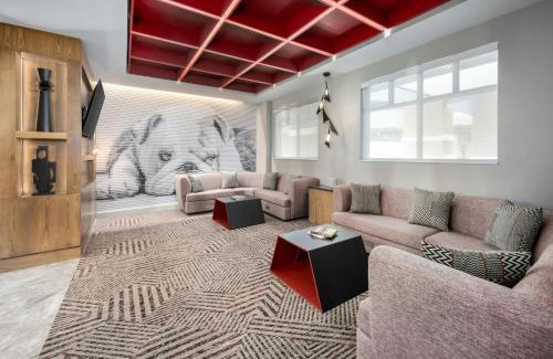 Athens Hotel | Discover Pet-Friendly Hotels in GA, USA - Rated 8.3/10