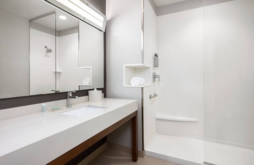 Auburn Hotel | Exceptional Stay at Courtyard by Marriott Auburn with Pool