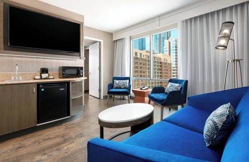 Waller Creek District Hotel | Discover Courtyard by Marriott Austin Downtown: Rated 8.6/10