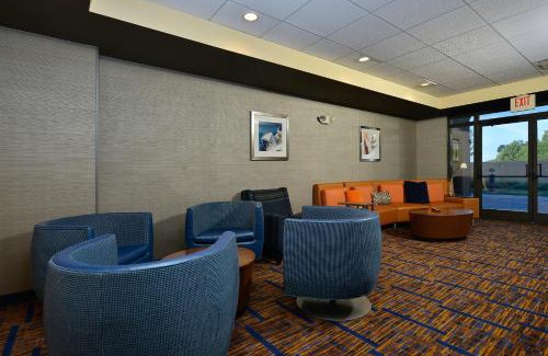 Bentonville Hotel | Accessible Comfort at Courtyard by Marriott Bentonville