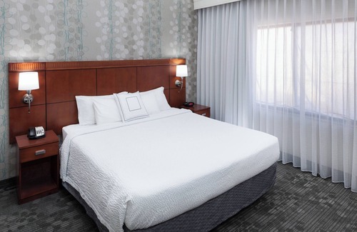 Trussville Hotel | Modern Retreat at Courtyard by Marriott Birmingham Trussville