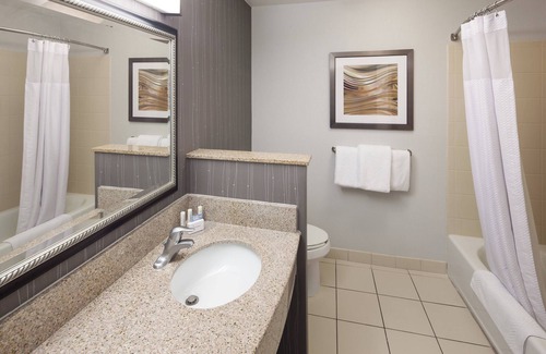 Trussville Hotel | Modern Retreat at Courtyard by Marriott Birmingham Trussville