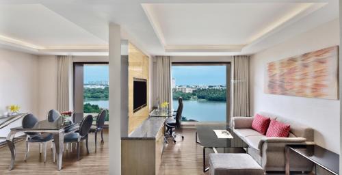 Nagavara Hotel | Elegant Stay at Courtyard by Marriott Bengaluru Hebbal