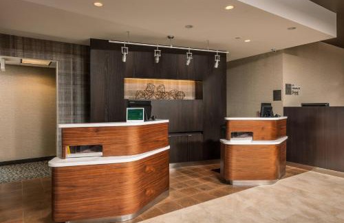 Littleton Hotel | Discover Comfort at Courtyard by Marriott Boston Littleton