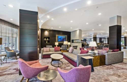 Piety Corner Hotel | Discover Courtyard by Marriott Boston Waltham - Pet Friendly Retreat