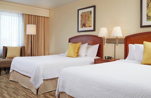 Natick Hotel | Inviting Courtyard by Marriott Boston Natick - Family-Friendly Stay