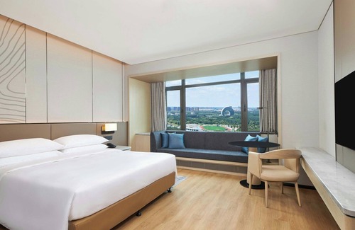Nanguan Hotel | Experience Ultimate Comfort at Courtyard by Marriott Changchun