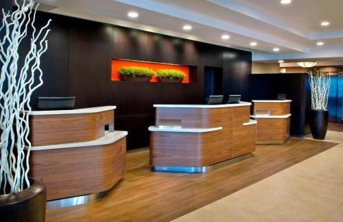 Fallsview Hotel | Discover Comfort at Courtyard by Marriott Niagara Falls