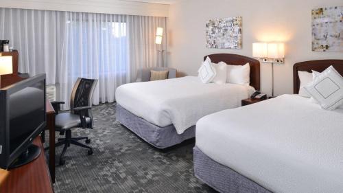 Matthews Hotel | Comfortable Courtyard by Marriott in Charlotte Matthews