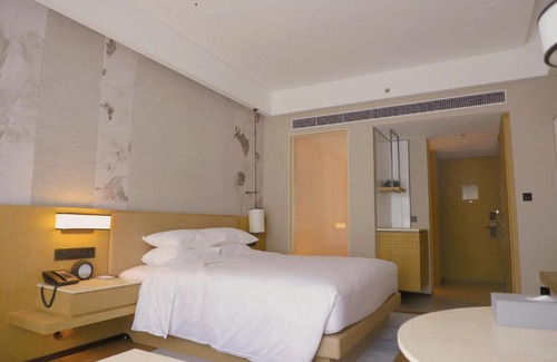 Jiuzhaigou Hotel | Relaxing Stay at Courtyard by Marriott Jiuzhaigou, 4-Star Hotel