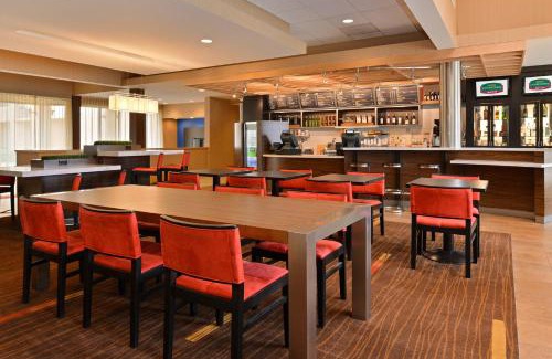 Northwest Dallas Hotel | Comfortable Stay at Courtyard by Marriott Dallas Northwest