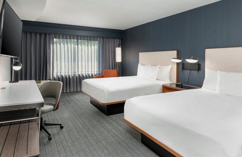 Danbury Hotel | Explore Courtyard By Marriott Danbury: Family-Friendly Stay