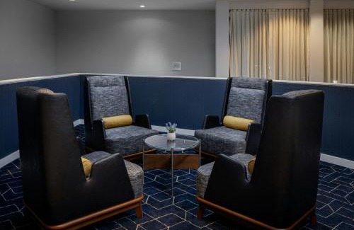 Northfield Hotel | Relax at Courtyard by Marriott Denver Central Park Hotel