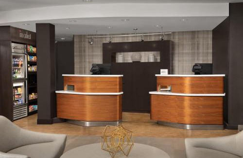 Dothan Hotel | Discover Comfort at Courtyard by Marriott Dothan Hotel