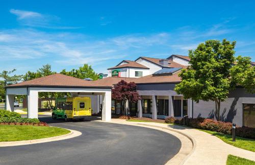 Chantilly Hotel | Modern Courtyard by Marriott Dulles Airport with Breakfast
