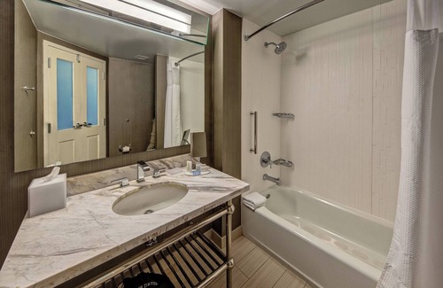 Herndon Hotel | Top-Rated Courtyard by Marriott Dulles Airport Getaway