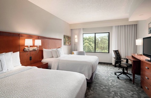 Ewing Hotel | Discover Comfort at Courtyard by Marriott Ewing Princeton