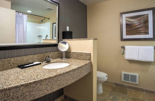 Hadley Hotel | Discover Comfort at Courtyard by Marriott Hadley Amherst