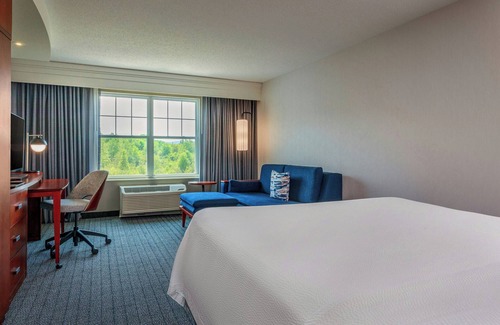 Hadley Hotel | Discover Comfort at Courtyard by Marriott Hadley Amherst