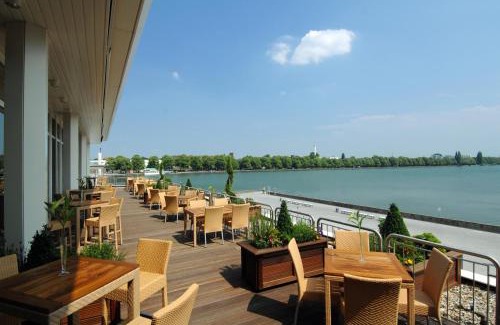 Sudstadt-Bult Hotel | Elegant Stay at Courtyard by Marriott Hannover Maschsee