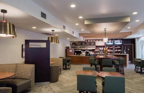 Hickory Hotel | Prime Courtyard by Marriott Hickory with Oceanfront Views
