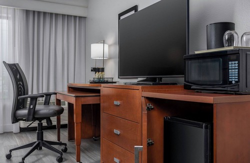 Greenway Plaza-Upper Kirby Hotel | Outstanding Courtyard by Marriott Houston near Rice University