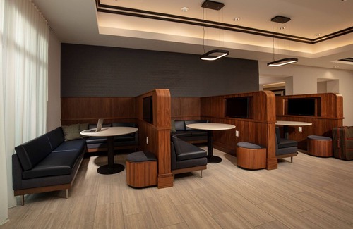Clear Lake Shores Hotel | Experience Comfort at Courtyard by Marriott Houston Kemah