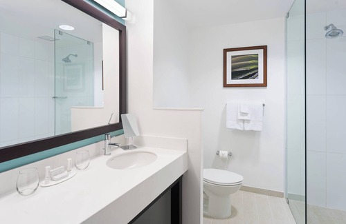 New Kingston Hotel | Getaway to Courtyard by Marriott Kingston, Jamaica