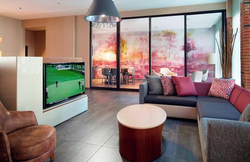 LaGrange Hotel | Highly Rated Courtyard by Marriott LaGrange with Free Breakfast