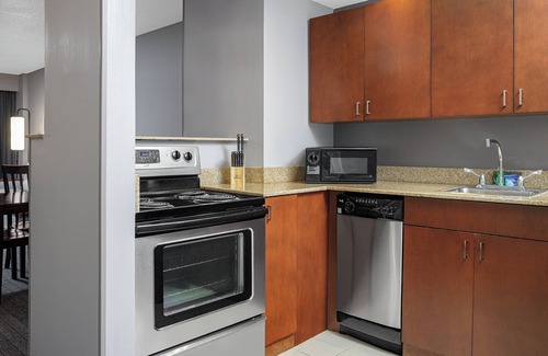 Ronkonkoma Hotel | Comfortable Retreat at Courtyard by Marriott Long Island