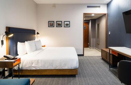 Venustiano Carranza Hotel | Discover Courtyard by Marriott Mexico City Airport Stay