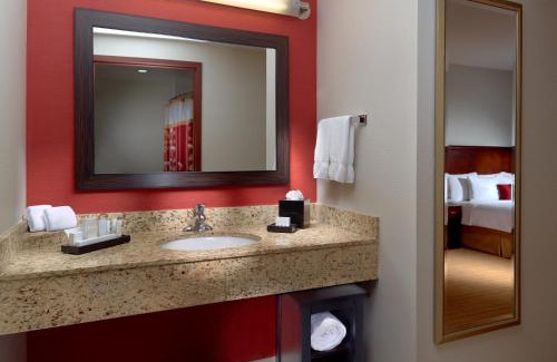 Venustiano Carranza Hotel | Discover Courtyard by Marriott Mexico City Airport Stay