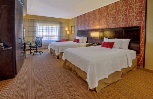 Midland Hotel | Comfortable Stay at Courtyard by Marriott Midland