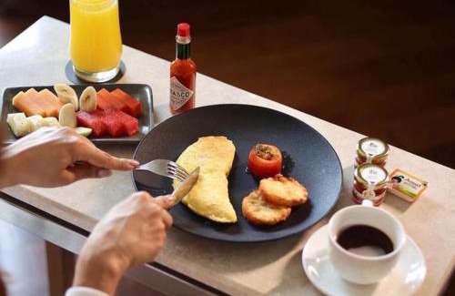 Andheri East Hotel | Premier Stay at Courtyard by Marriott Mumbai Airport