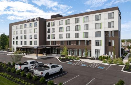 Smyrna Hotel | Relax at Courtyard by Marriott Nashville Smyrna with Pool