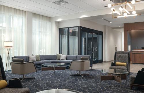 Smyrna Hotel | Relax at Courtyard by Marriott Nashville Smyrna with Pool