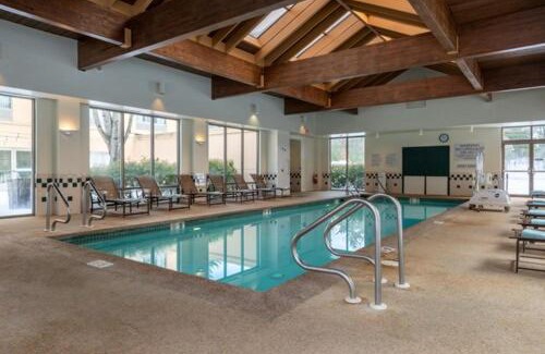 Nashua Hotel | Experience Comfort at Courtyard by Marriott Nashua